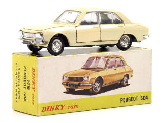 Lot 790 - DINKY TOYS FRANCE (1)