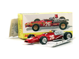 Lot 802 - DINKY TOYS FRANCE (1)