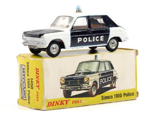 Lot 789 - DINKY TOYS FRANCE (1)