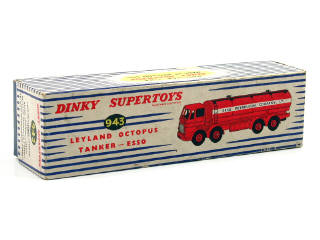Lot 740 - DINKY TOYS GB (1)