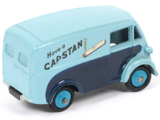Lot 205 - DINKY TOYS (GB) (1)