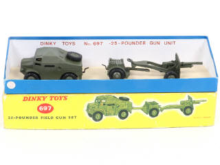Lot 224 - DINKY TOYS (GB) (1)