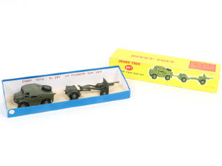 Lot 224 - DINKY TOYS (GB) (1)