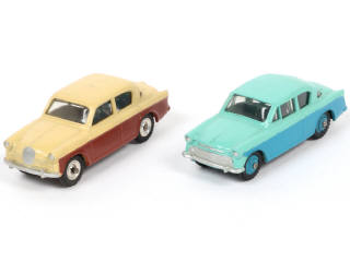 Lot 240 - DINKY TOYS (GB) (2)