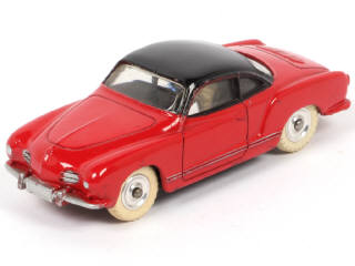 Lot 193 - DINKY TOYS (GB) (1)