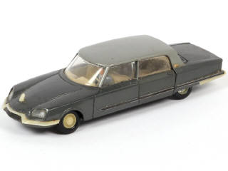 Lot 299 - DINKY TOYS (FRANCE) (1)
