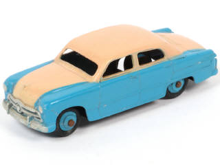 Lot 191 - DINKY TOYS (GB) (1)