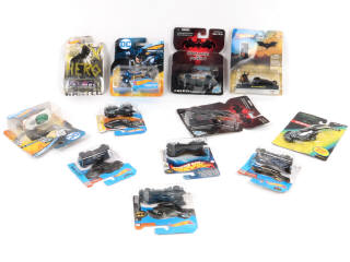 Lot 39 - DIVERS (12)