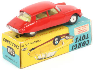 Lot 162 - CORGI TOYS (GB) (1)