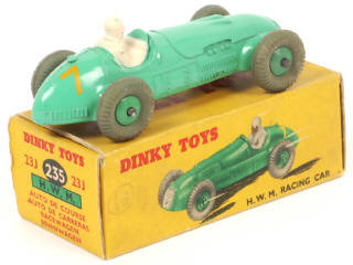 Lot 255 - DINKY TOYS (GB) (1)