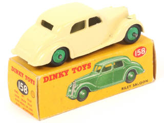 Lot 263 - DINKY TOYS (GB) (1)