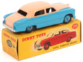 Lot 270 - DINKY TOYS (GB) (1)