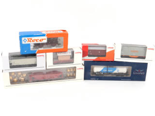 Lot 29 - DIVERS 'HO' (7)