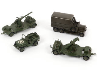 Lot 250 - DINKY TOYS (GB) (4)