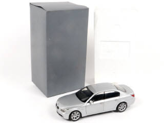 Lot 70 - KYOSHO (JAPON) (1)