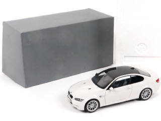 Lot 71 - KYOSHO (JAPON) (1)