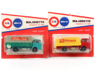 Lot 390 - MAJORETTE (FRANCE) (2)