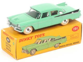 Lot 165 - DINKY TOYS (GB) (1)