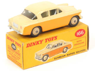 Lot 164 - DINKY TOYS (GB) (1)