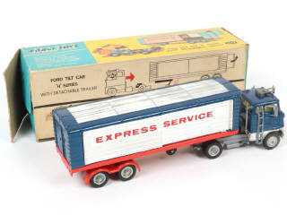 Lot 85 - CORGI TOYS (GB) (1)