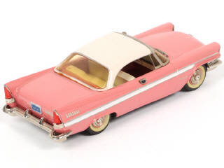 Lot 57 - MADISON MODELS (GB) (1)