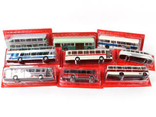 Lot 77 - EDITIONS HACHETTE (FRANCE) (9)