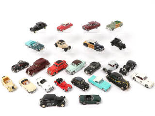 Lot 410 - DIVERS (25)