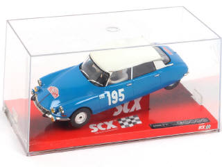 Lot 17 - SCALEXTRIC (GB) (1)