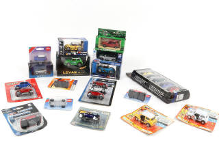 Lot 145 - DIVERS (20)