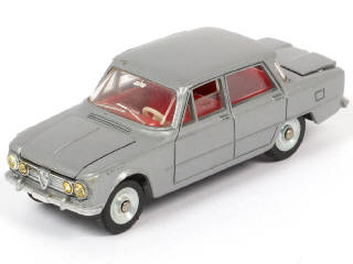 Lot 244 - DINKY TOYS (FRANCE) (1)