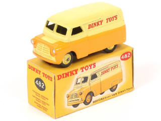 Lot 200 - DINKY TOYS (GB) (1)