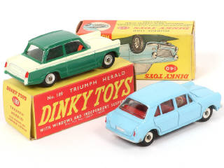 Lot 220 - DINKY TOYS (GB) (2)
