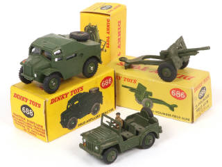 Lot 235 - DINKY TOYS (GB) (3)