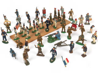 Lot 11 - DIVERS (25)