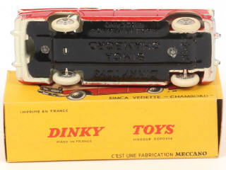 Lot 245 - DINKY TOYS (FRANCE) (1)