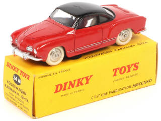 Lot 246 - DINKY TOYS (FRANCE) (1)