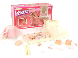 Lot 221 - MATTEL (USA) (3)