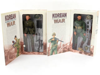 Lot 83 - DRAGON (CHINE) (2)