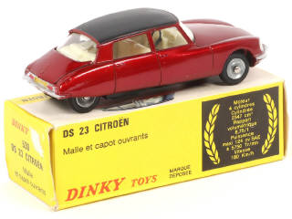 Lot 452 - DINKY TOYS (FRANCE) (1)