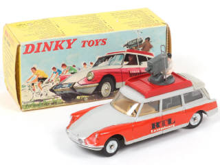 Lot 403 - DINKY TOYS (FRANCE) (1)