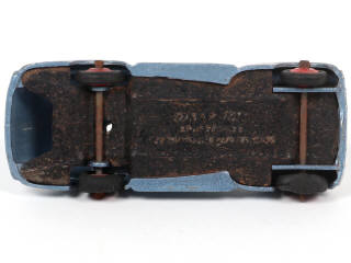 Lot 322 - DINKY TOYS (FRANCE) (2)