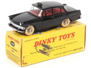 Lot 439 - DINKY TOYS (FRANCE) (1)
