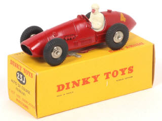 Lot 348 - DINKY TOYS (FRANCE) (1)