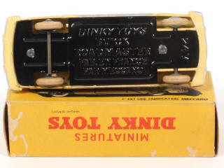 Lot 376 - DINKY TOYS (FRANCE) (1)