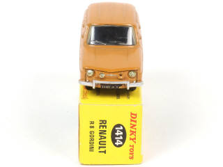Lot 391 - DINKY TOYS (FRANCE) (1)