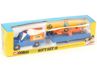 Lot 162 - CORGI TOYS (GB) (1)