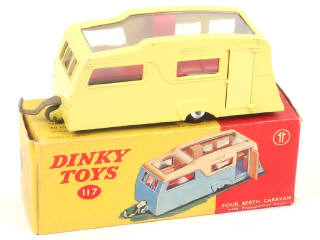 Lot 348 - DINKY TOYS (GB) (1)