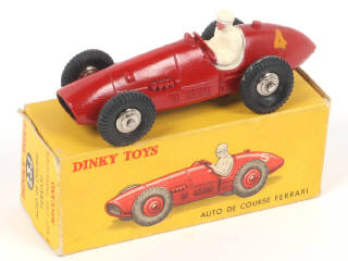 Lot 379 - DINKY TOYS (FRANCE) (1)