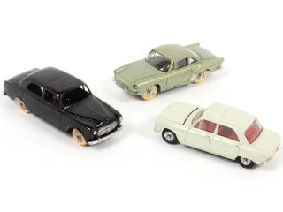Lot 420 - DINKY TOYS (FRANCE) (3)