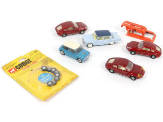 Lot 184 - CORGI TOYS (GB) (7)